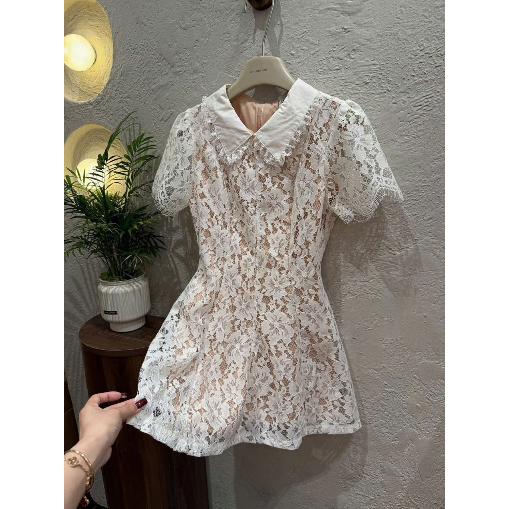 Đầm Ren Trắng Kem Cổ Bẻ Dáng Xòe Tiểu Thư, Váy Dự Tiệc Sang Trọng Thanh Lịch - CHAMIE STUDIO