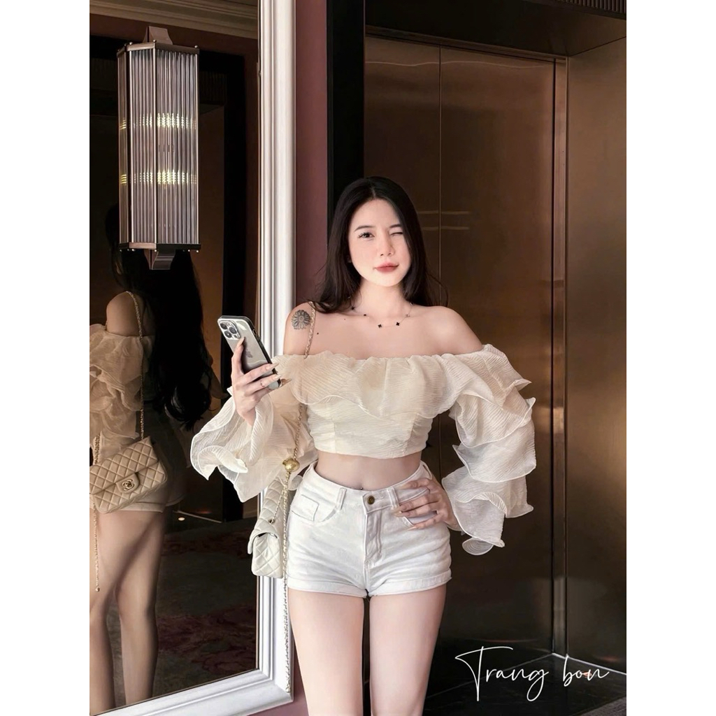 Áo tơ bèo trễ vai mix đồ xinh lắm tôn dáng
