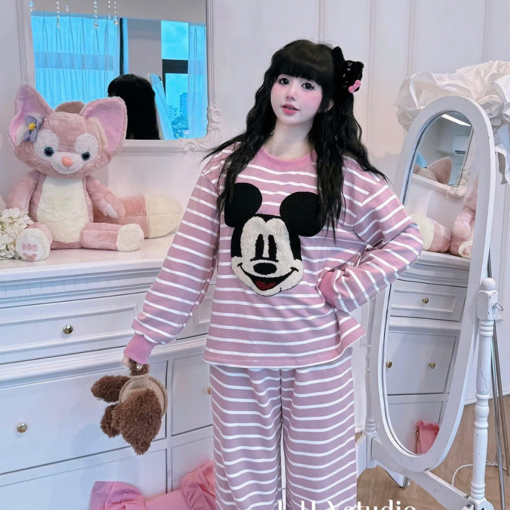 Set đồ nữ, bộ đồ nữ dài tay thu đông phối tông màu kẻ họa tiết micky siêu xinh JUN HCOM26757