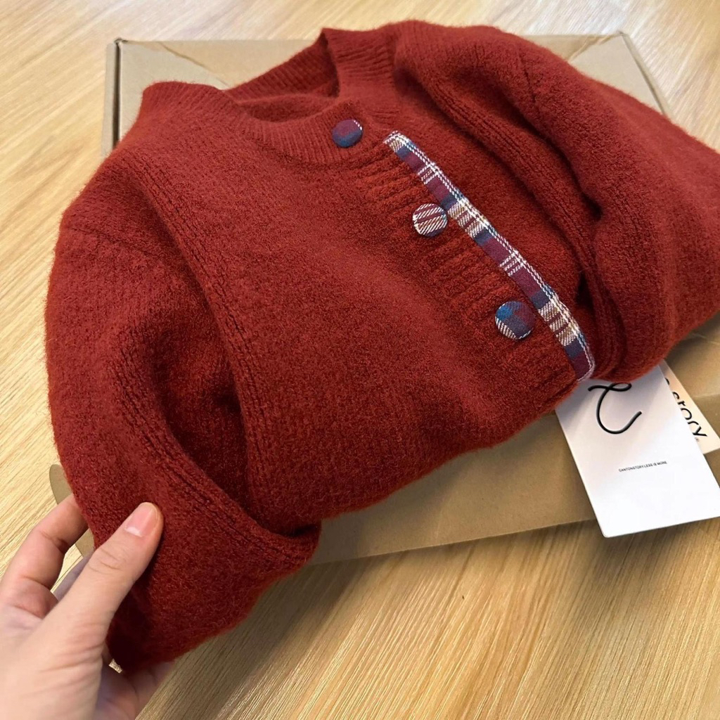 Áo Len Phối Kẻ Cổ Tròn Nữ Thu Đông, Chất Len Mềm Mịn, 2 Màu Xám/Đỏ Đô – Size S→XL