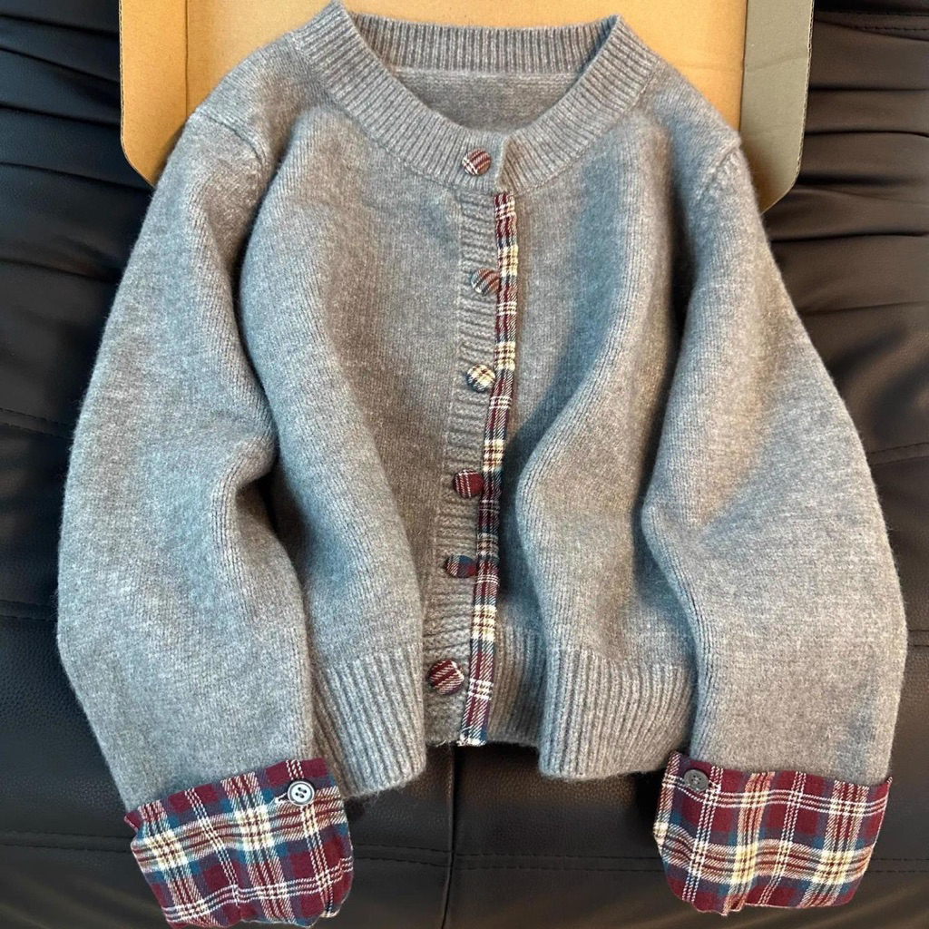 Áo Len Phối Kẻ Cổ Tròn Nữ Thu Đông, Chất Len Mềm Mịn, 2 Màu Xám/Đỏ Đô – Size S→XL