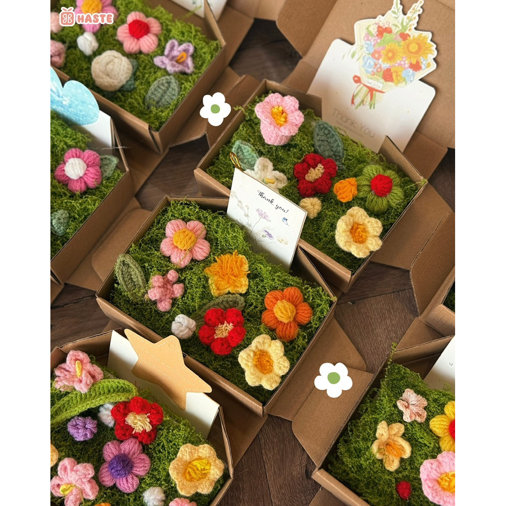Set Hộp Quà Bằng Len Vườn Hoa Nhỏ Xíu Flower Garden Tặng Bạn Gái Phụ Nữ Việt Nam Dễ Thương Thủ Công Handmade