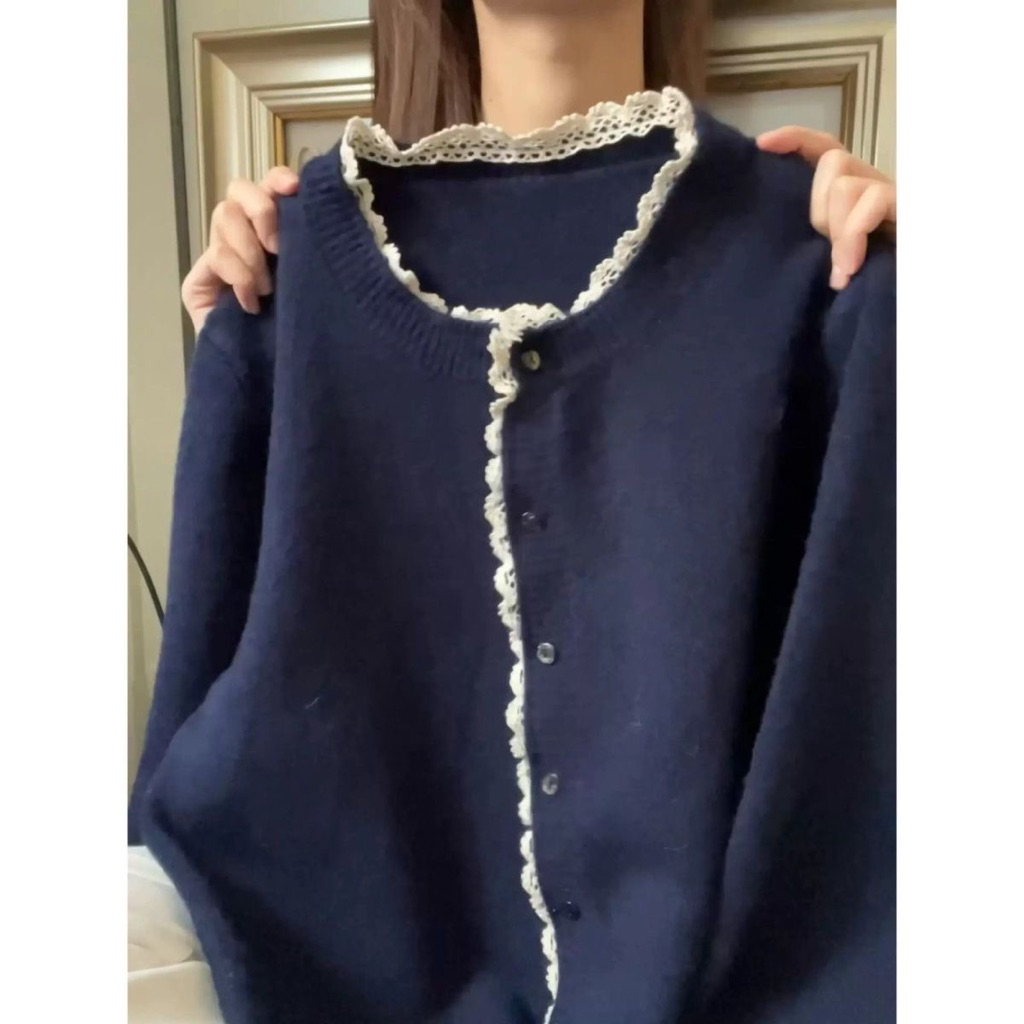[ẢNH THẬT+VIDEO]-Áo Len Mỏng Phối Ren Cổ Tròn Nữ Thu Đông, Form Rộng Dễ Thương – Màu Xanh Than, Size S→2XL (40–80kg)