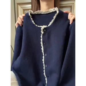 -Áo Len Mỏng Phối Ren Cổ Tròn Nữ Thu Đông, Form Rộng Dễ Thương – Màu Xanh Than, Size S→2XL (40–80kg)