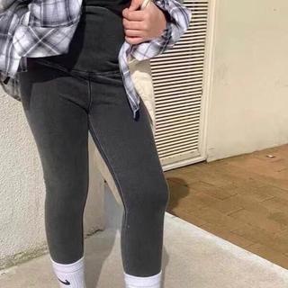 Q152-[tomnaukid] Quần loe bé gái Jean mềm co giãn mềm cực xinh - Size 8-30Kg