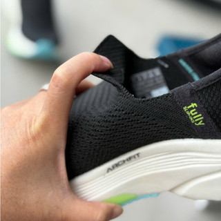 Giày slip-in  nữ Max Cushioning FULLY 2.0
