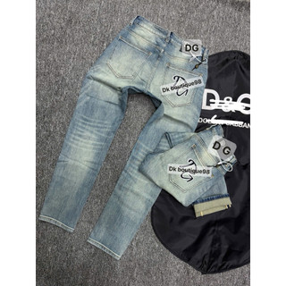 quần bò nam dk boutique màu xanh trơn ,chất vải dầy co dãn nhẹ giữ phom màu bền ,phom dáng chuẩn 1:1