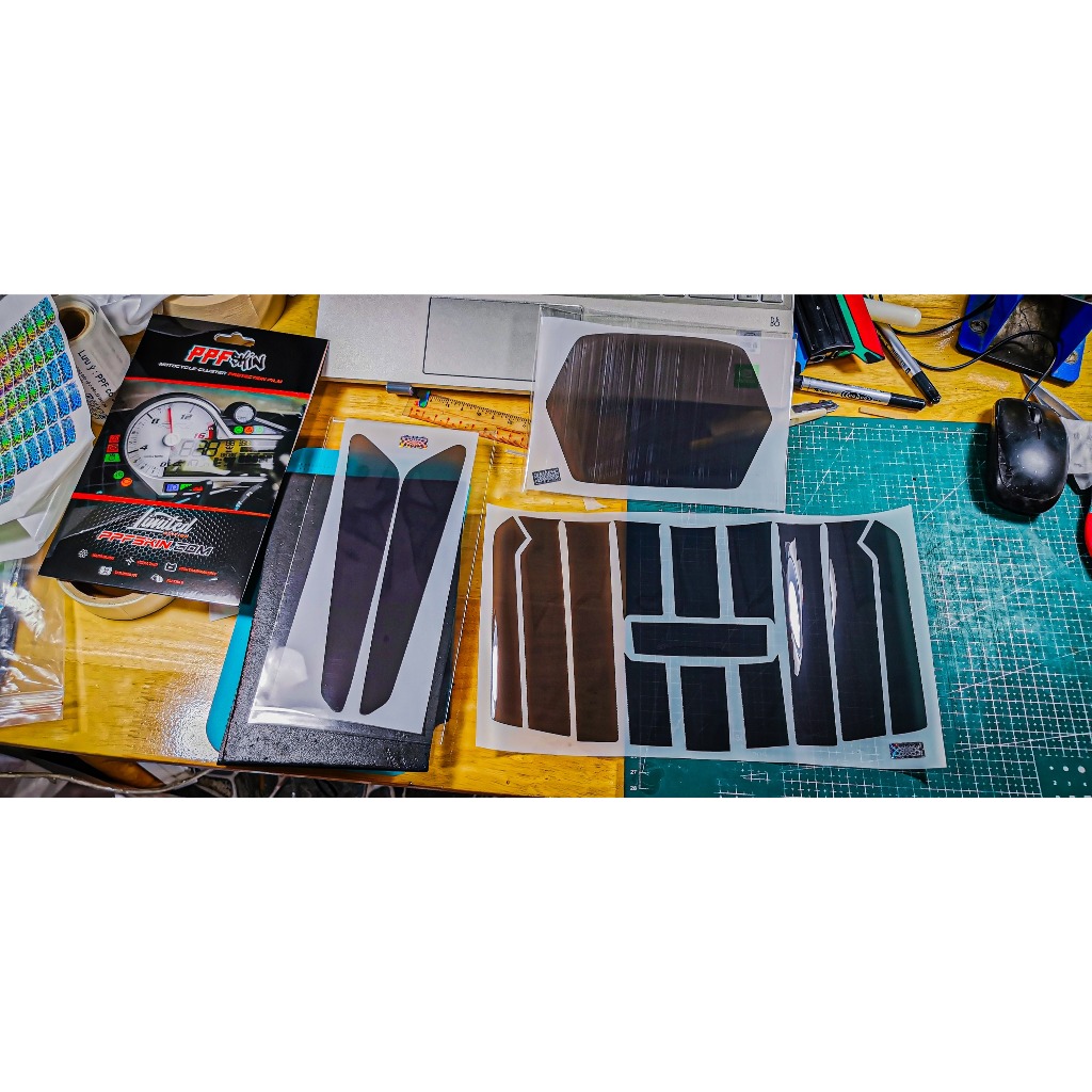 PPF Lambreta x125 ,Lambretta X300, ppf lambretta X300. bảo vệ đồng hồ xe, nhập khẩu