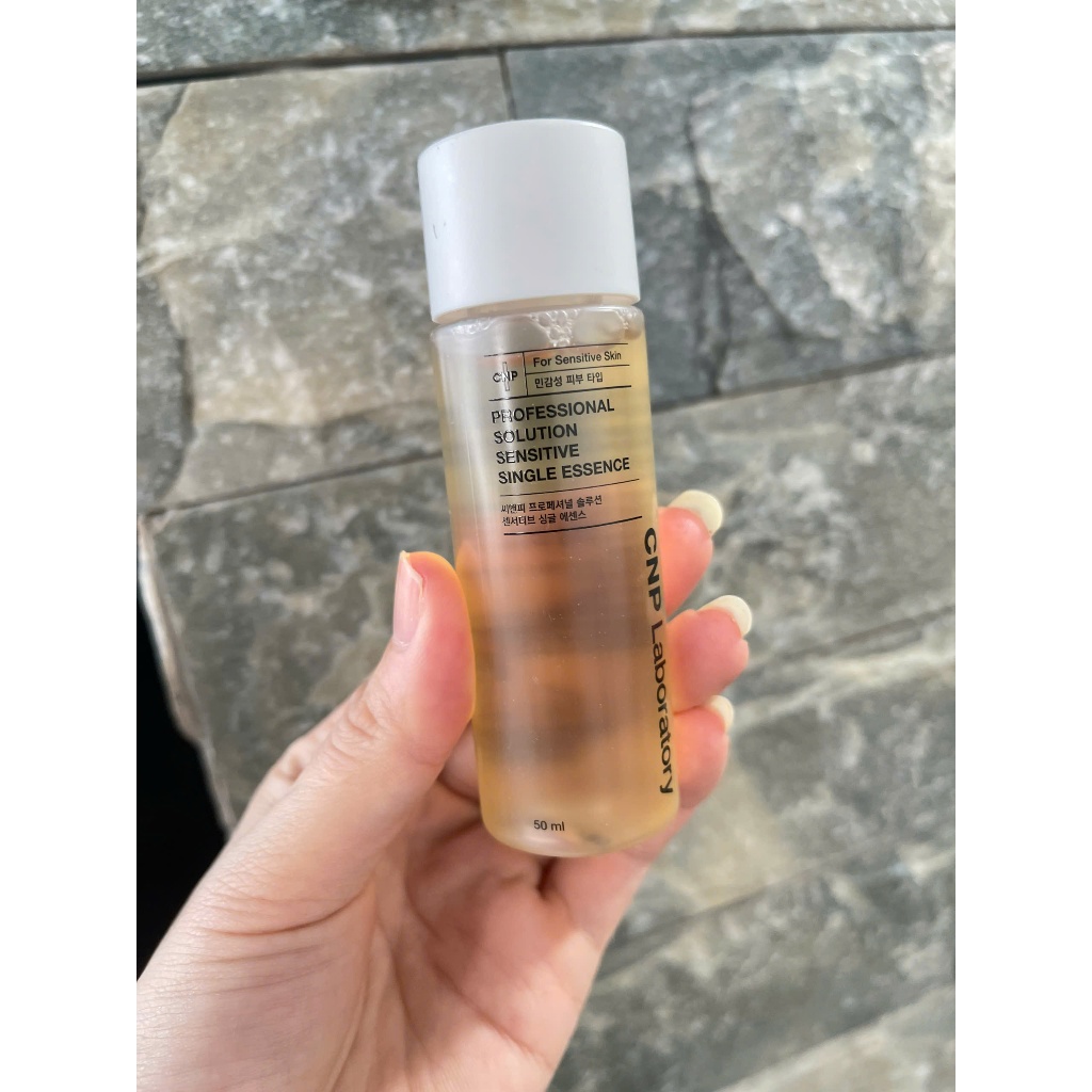 Nước thần keo ong CNP Laboratory Professional Solution Sensitive Single Essence Dành Cho Da Nhạy Cảm 50ml/ 150ml