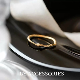 Nhẫn nữ titan tạo hình rắn mỏng quấn vòng mạ vàng 18K không gỉ WR2515 BY ACCESSORIES