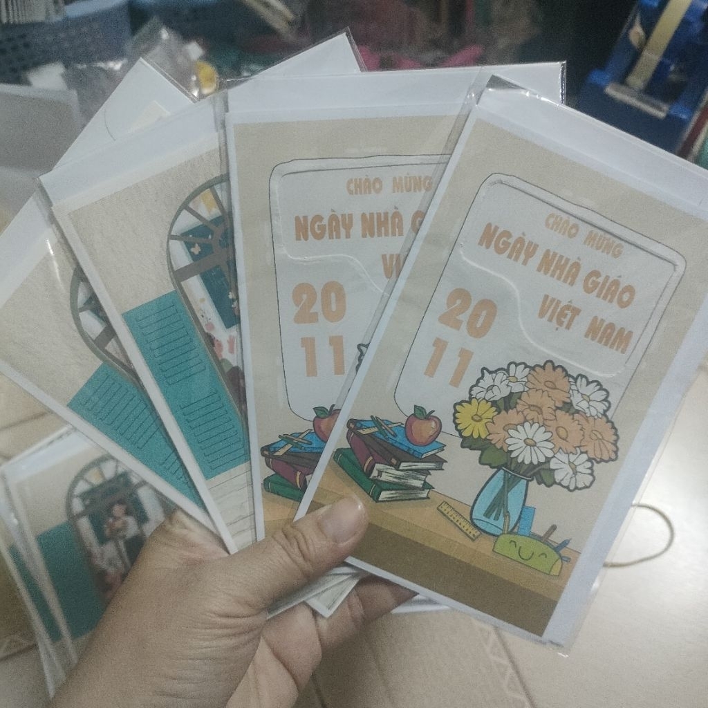 Thiệp chúc mừng ngày 20.11 Nhà Giáo Việt Nam (16.7x10.5cm)