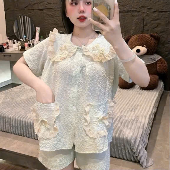 Bộ Đũi Đùi Cộc Cổ Ren Phối Túi Ren – Nữ Tính Dịu Dàng | MS A25