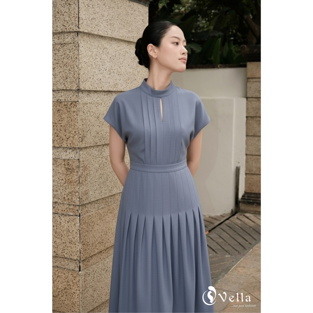 Set công sở nữ thanh lịch áo sơ mi tay dơi & chân váy xoè midi Vella ARINA set VA25070 & VV25074