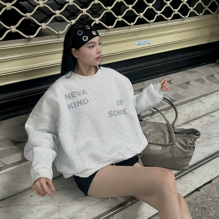 [KHÔNG XÙ] Áo SWEATER CROPTOP Neva Kind Of Some Nỉ Bông In Nổi Local Brand Basic Cotton 350gsm Nam Nữ