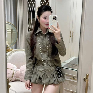 Set dạ tiêu 2 món cao cấp : Áo dạ cổ đức dài tay phối chân váy bí bồng cạp bẻ 2 tầng cách điệu • MIU.STUDIO