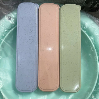 Hộp Đựng Bằng Nhựa Lúa Mạch - Đựng Muỗng Đũa Ống Hút Trang Sức Phụ Kiện Màu Ngẫu Nhiên Sz 20x5x2cm