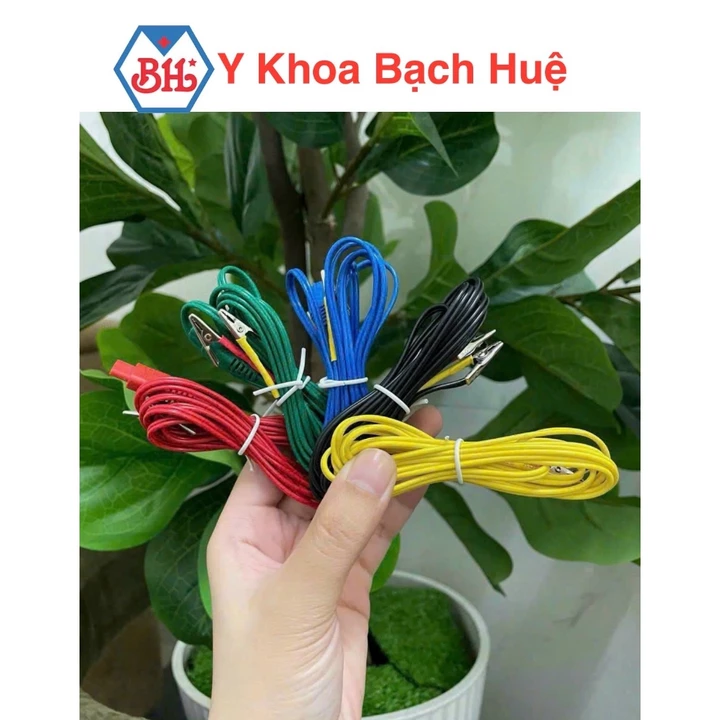 Dây châm cứu chuôi cắm dẹp ra 4 đầu kẹp và 2 đầu kẹp, phụ kiện máy châm cứu KWD-808