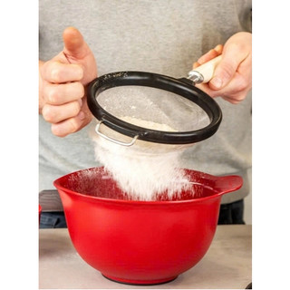 Rây lọc Kitchenaid , chất liệu thép không gỉ cao cấp, tay cầm dài với móc treo tiện lợi GermanySnT HCM