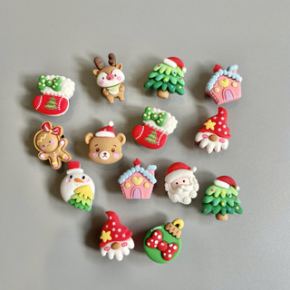 Bộ 14 Sticker, Charm 3D chủ đề Noel nhám DIY nhựa cứng gắn Dép, Dép Sục, Cá Sấu Mita JB-03