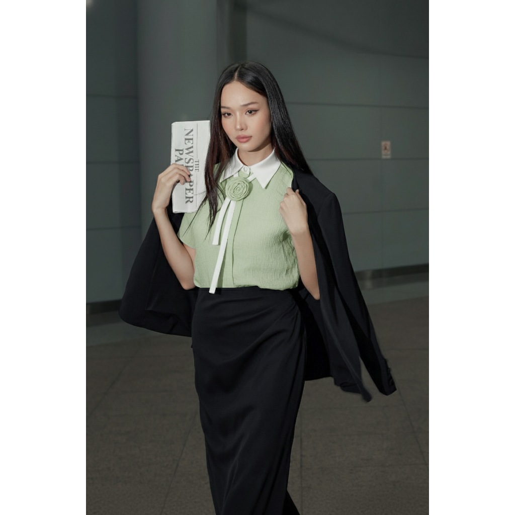 Áo sơ mi tay dơi caravat hoa hồng VA24100 VV24099 Vella Fashion