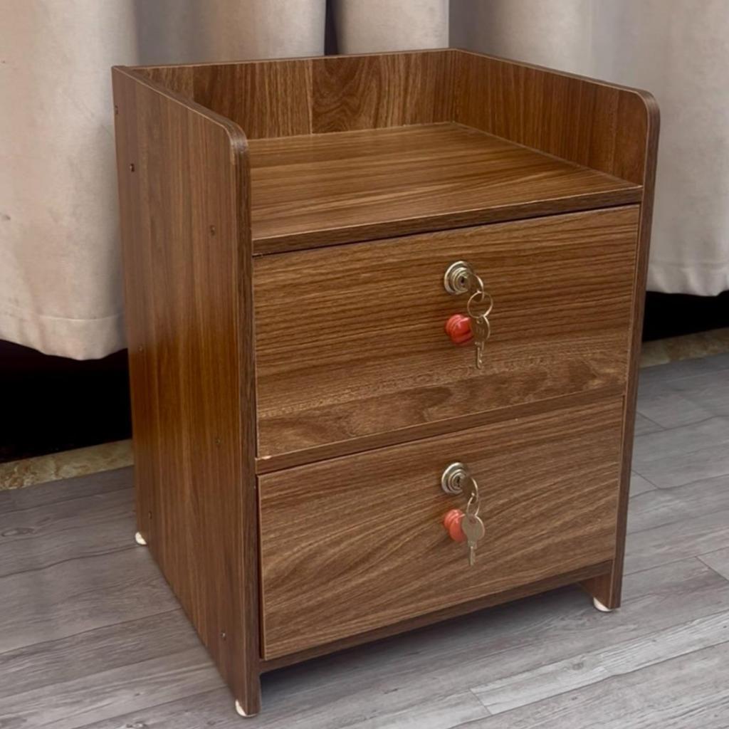 Tủ Để Đồ 3 Tầng Gỗ MDF – Kệ Trang Trí Đa Năng Có Cánh Tủ, Tủ Mini Decor Phòng Ngủ 40x60x24cm