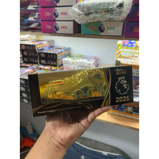 [ Golden Boot Tin ] Hộp Thẻ Cầu Thủ Chiếc Giày Vàng Topps 2026 Premier League Golden Boot Tin 2026 25/26 ( Hộp 57 Thẻ )