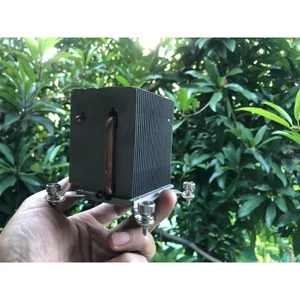 Khối TẢN NHIỆT NHÔM CÓ ĐẾ VÀ ỐNG BẰNG ĐỒNG Kích thước 8X9X9Cm