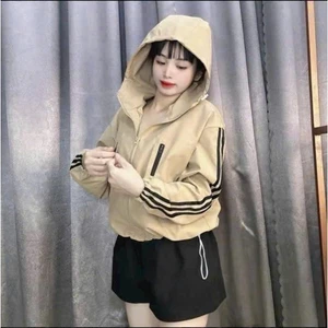 Áo khoác gió Nữ Lót lụa hàng free size viền thể thao mũ liền có túi trong <62kg<1m62, hàng thiết kế shop Long