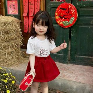 S322-[VÁY QUẦN BÁN LẺ][tomnaukid] Set áo thun chữ Toscic Bab.e phối chân váy jean cho bé gái - Size 8-30Kg