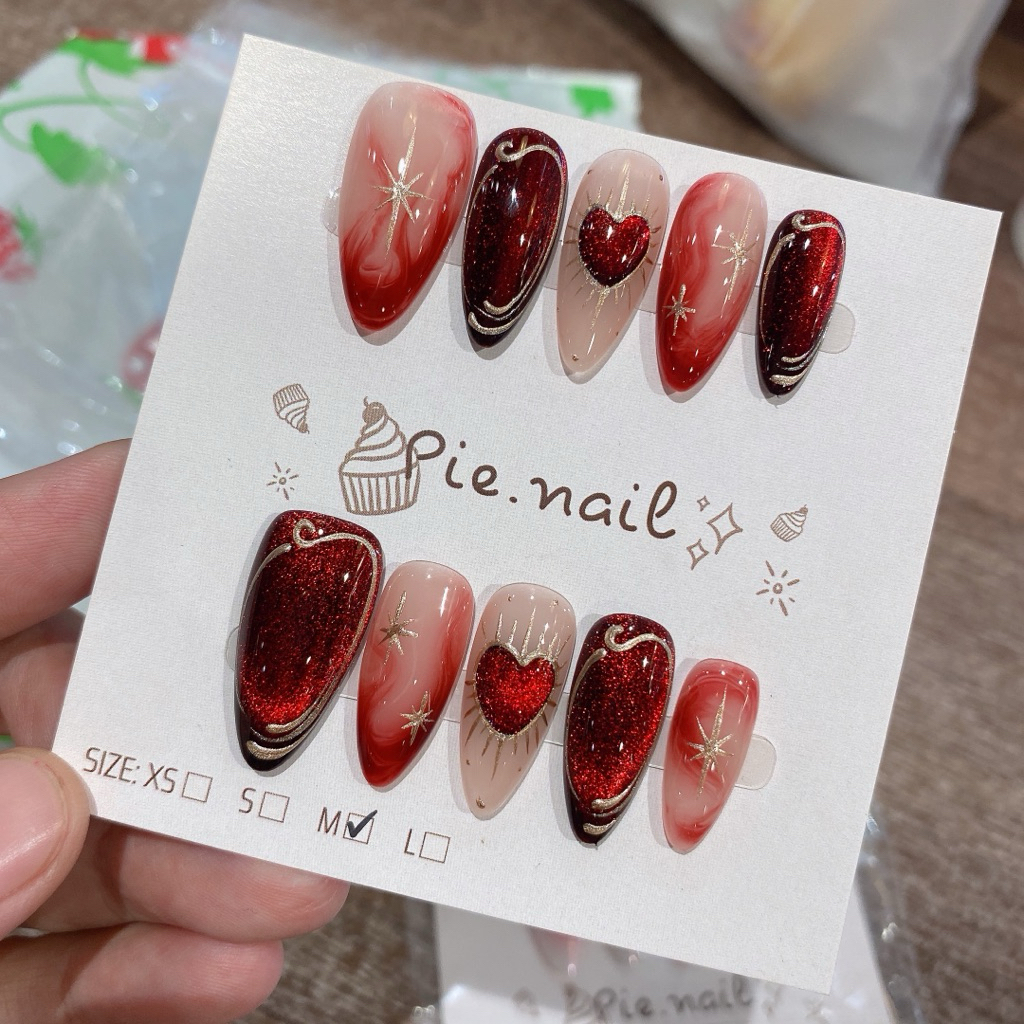 436. nailbox mắt mèo đỏ mix loang, vẽ gel metan vàng