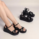 Giày Sandal Đế Xuồng 7cm Quai Chéo Thời Trang Pixie P207 — ảnh 2