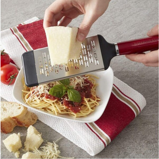 Dụng cụ bào Kitchenaid , lưỡi dao thép không gỉ sắc bén, tay cầm chắc chắn, chống trơn trượt GermanySnT HCM