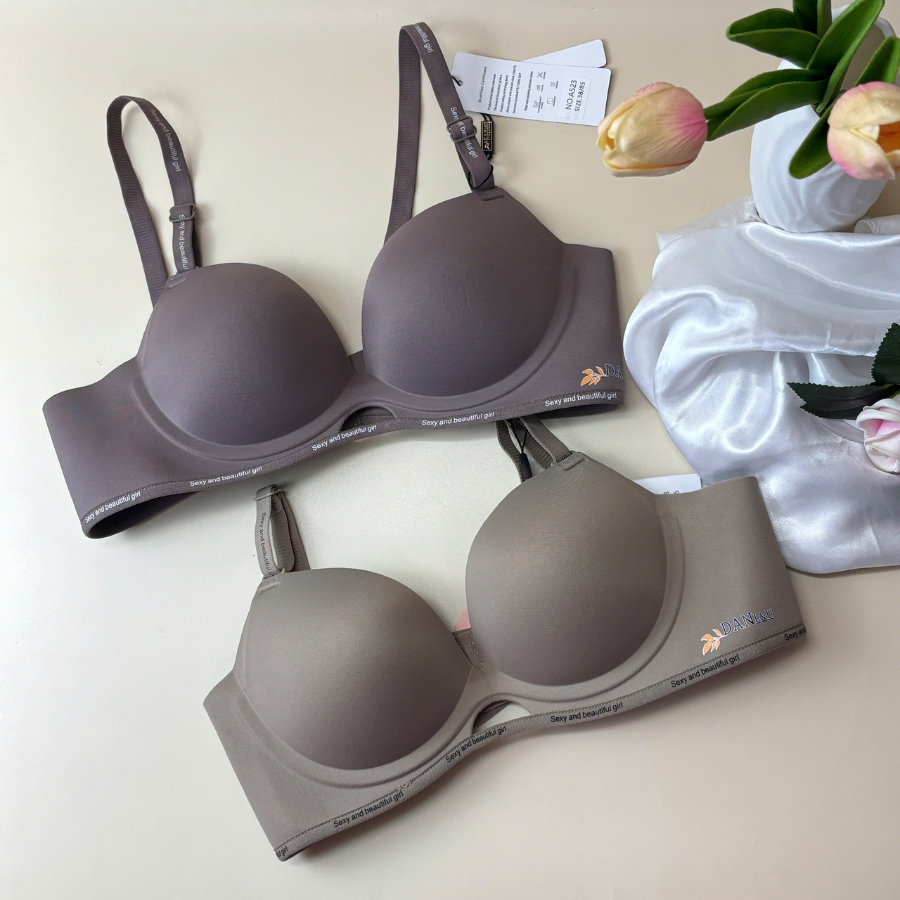 Áo Ngực Su Đúc Không Gọng Đệm 3cm Nâng Ngực Mút Trơn Êm Ái DORIS A523