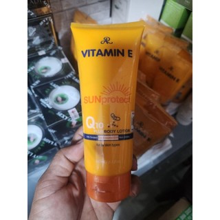 Tuýp Dưỡng Thể Chống Nắng Vitamin E AR SUNprotect Q10 Plus Body Lotion Thái Lan 180ml