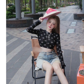 Áo Xốp Crop Dáng Ôm Cổ Tròn thiết kế khoa dáng Cá Tính Thời Trang