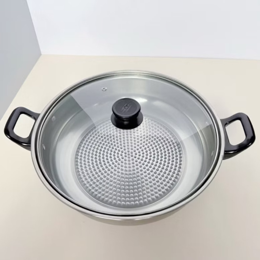 Giảm 60%Nồi Lẩu Inox Nắp Kính 28cm,30cm Thiết Kế Đáy Sần Chống Cháy Quai Cầm Bọc Nhựa Chống Nóng Dùng Cho Mọi Loại Bếp