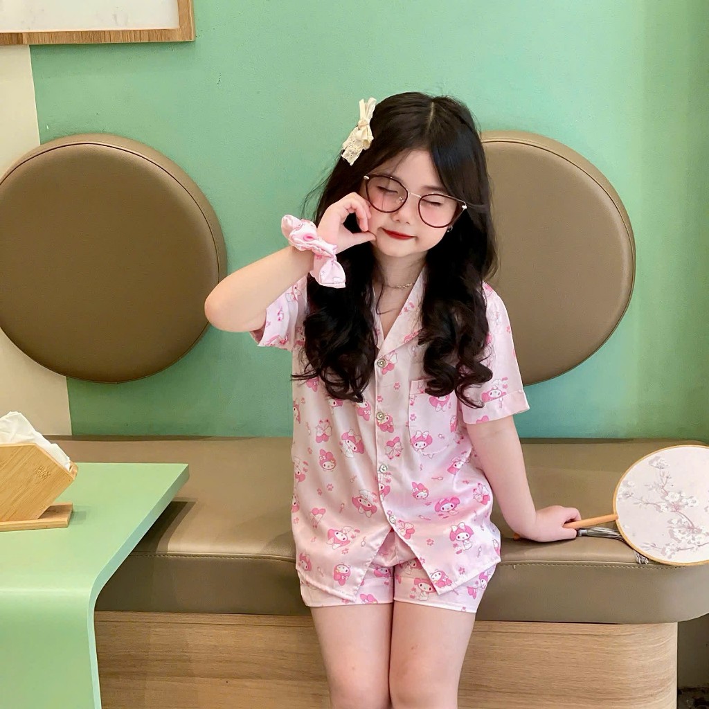 VOI KIDS đồ bộ bé gái chất lụa cao cấp ,mềm mịn mát . Họa tiết cute THỎ HỒNG MELODY.(20 - 35 ,1m15 - 1m40 )
