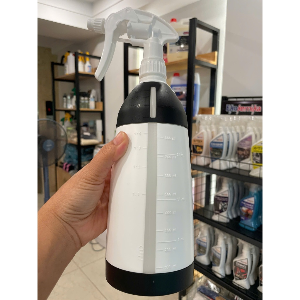 Bình xịt cầm tay chịu hóa chất dùng để chứa dung dịch chăm sóc xe A-Type 1L PRO FLEX thương hiệu Epoca