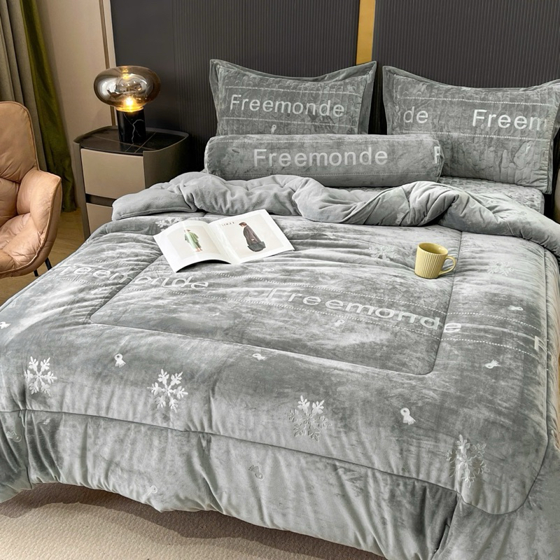 Bộ Chăn Ga Gối 5 Món Nỉ Nhung Lông Thỏ MarkJacob 2mx2m3, bông Nanogen kháng khuẩn mềm mại tặng túi đựng HANNA BEDDING.