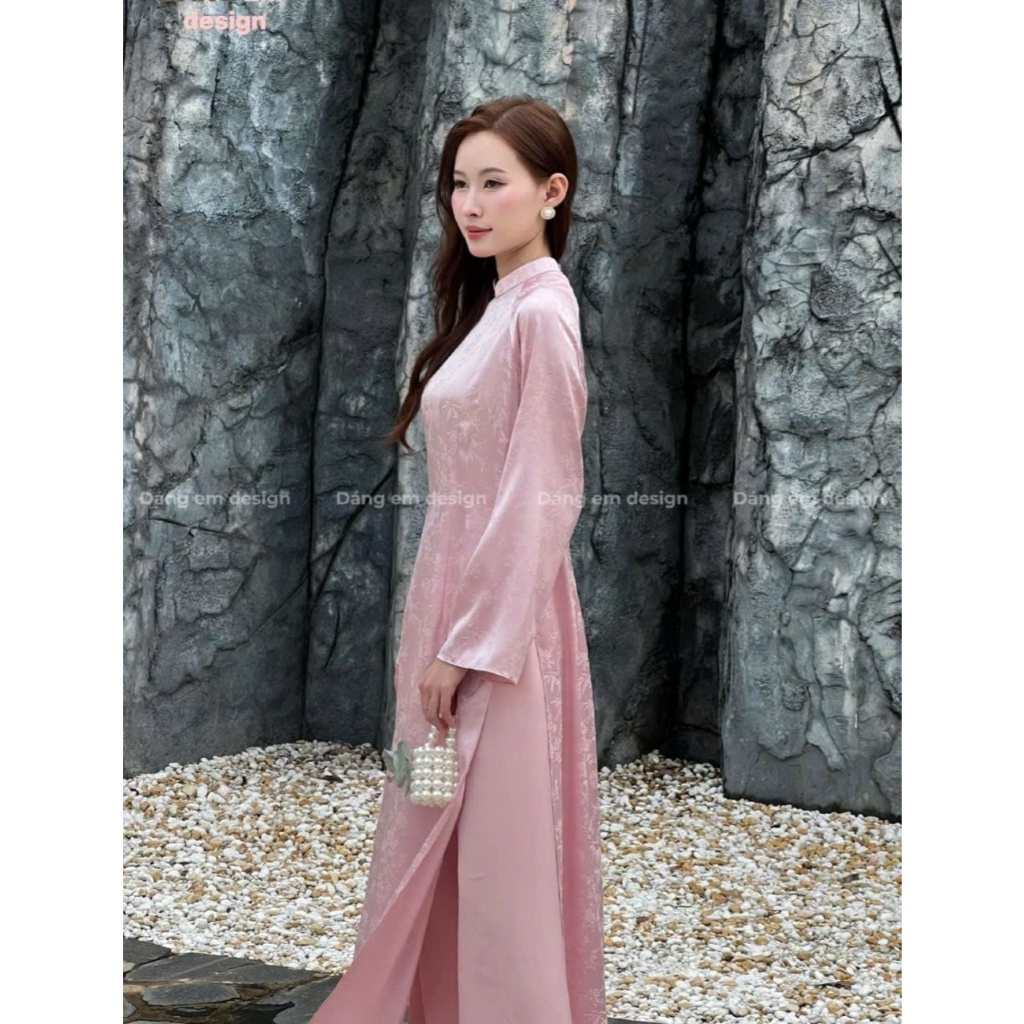 Áo dài Trúc Nguyệt, Áo dài tết truyền thống chiết eo, tay loe thanh lịch, sang trọng thích hợp đi lễ, dạm ngõ cô dâu