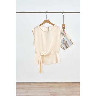 Áo Peplum Cổ Tròn Vai Chờm Bèo Rủ Lệch Áo Kiểu Dáng Ôm Lụa Hàn LAMER L61B25H051