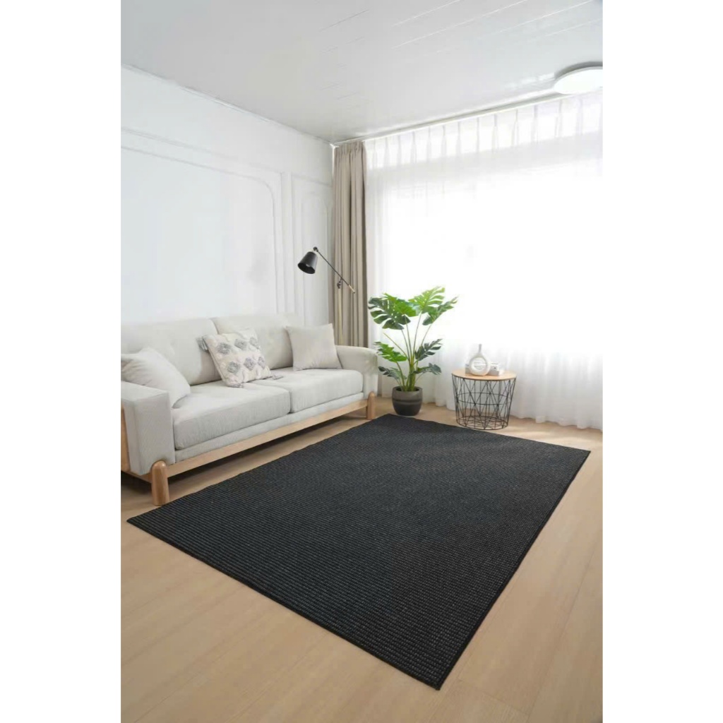 Thảm Dệt Đế Cao Su MemminCarpet Chống Trơn Trượt Phong Cách Hiện Đại Và Sang Trọng, Giúp Căn Phòng Hút Mắt Hơn