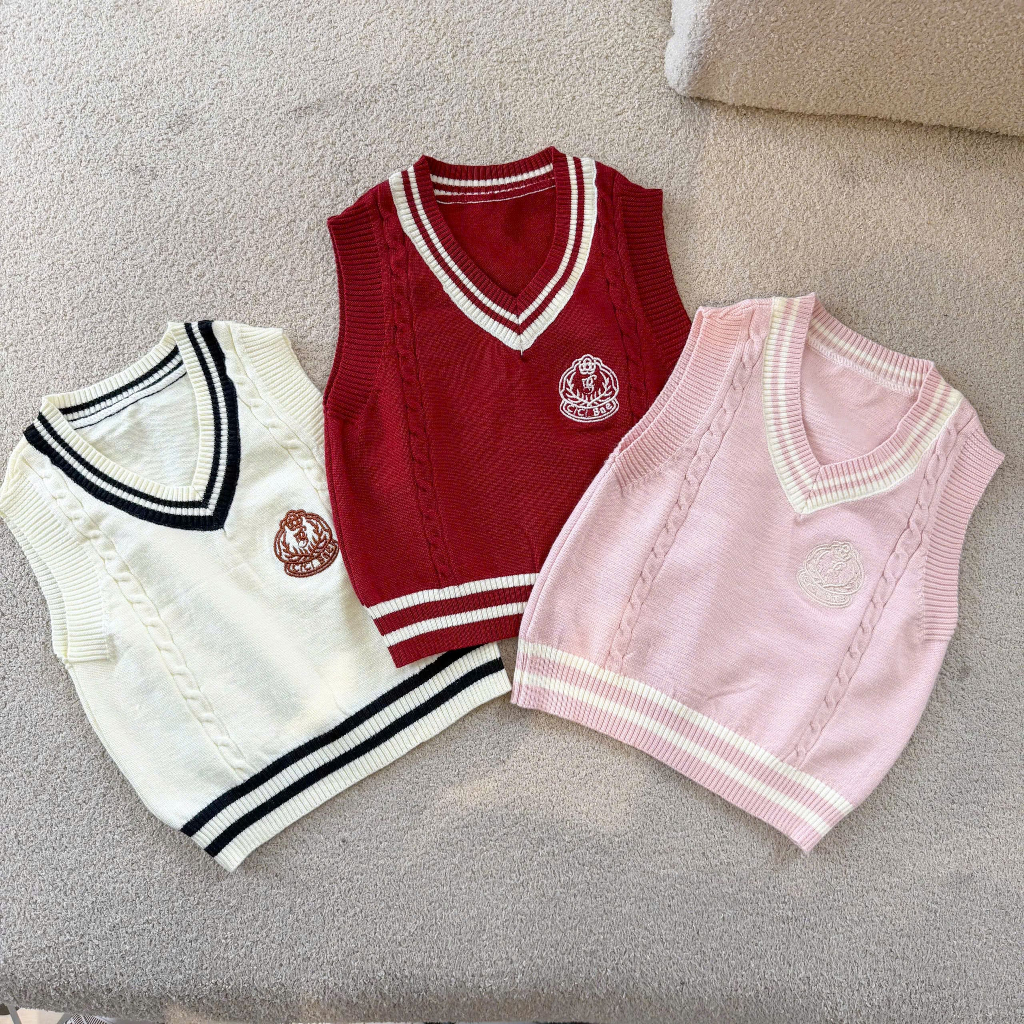 Áo Gile Len Cho Bé Trai Bé Gái 9-21kg Chất Len Mềm Mịn Xinh Xắn Huy Hiệu CiciBae
