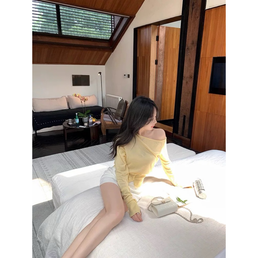 Áo thun nữ dài tay lệch vai thanh lịch By.Thanhhuyen clothings - Top