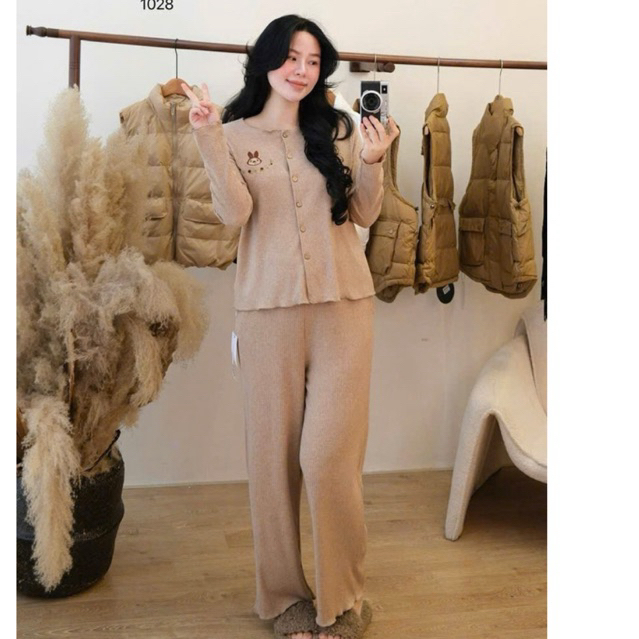 Set bộ,Bộ thun nữ dài tay thu đông thanh lịch by.thanhhuyenclothings - Nữ