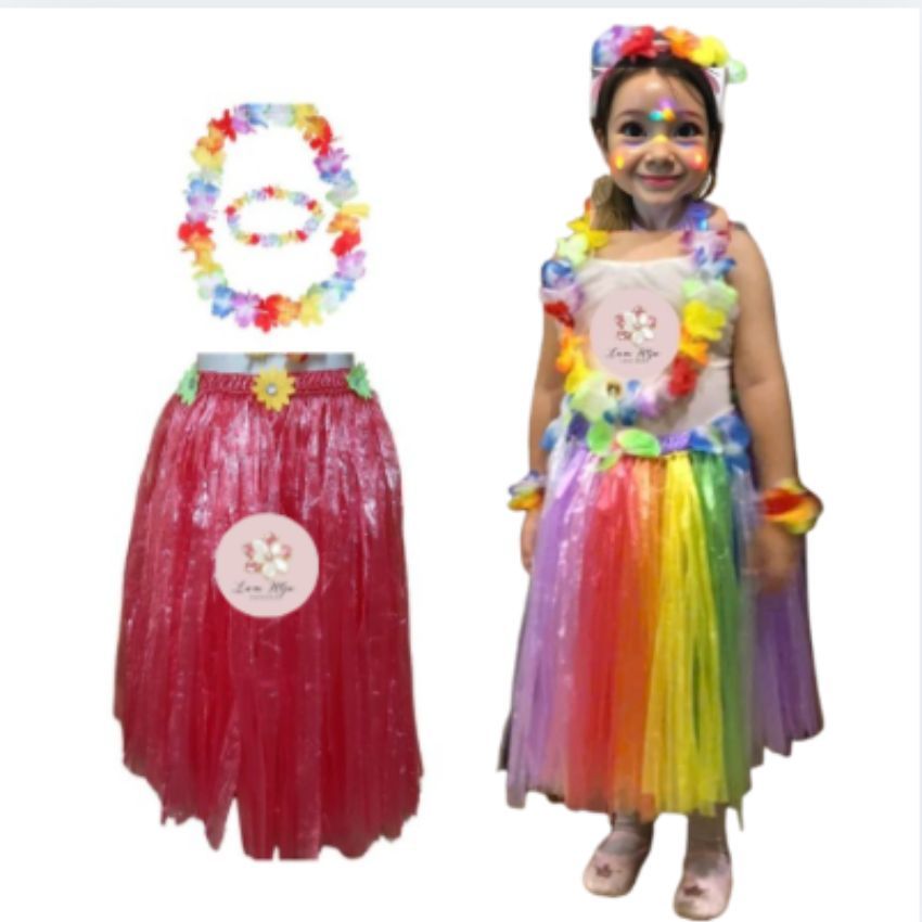 Váy Hawaii Cho Bé Gái - Trang Phục Biểu Diễn Hawaii - Váy Múa Tua Rua Dài 40cm Kèm Vòng Hoa Đầu Cổ Tay Cho Trẻ Em