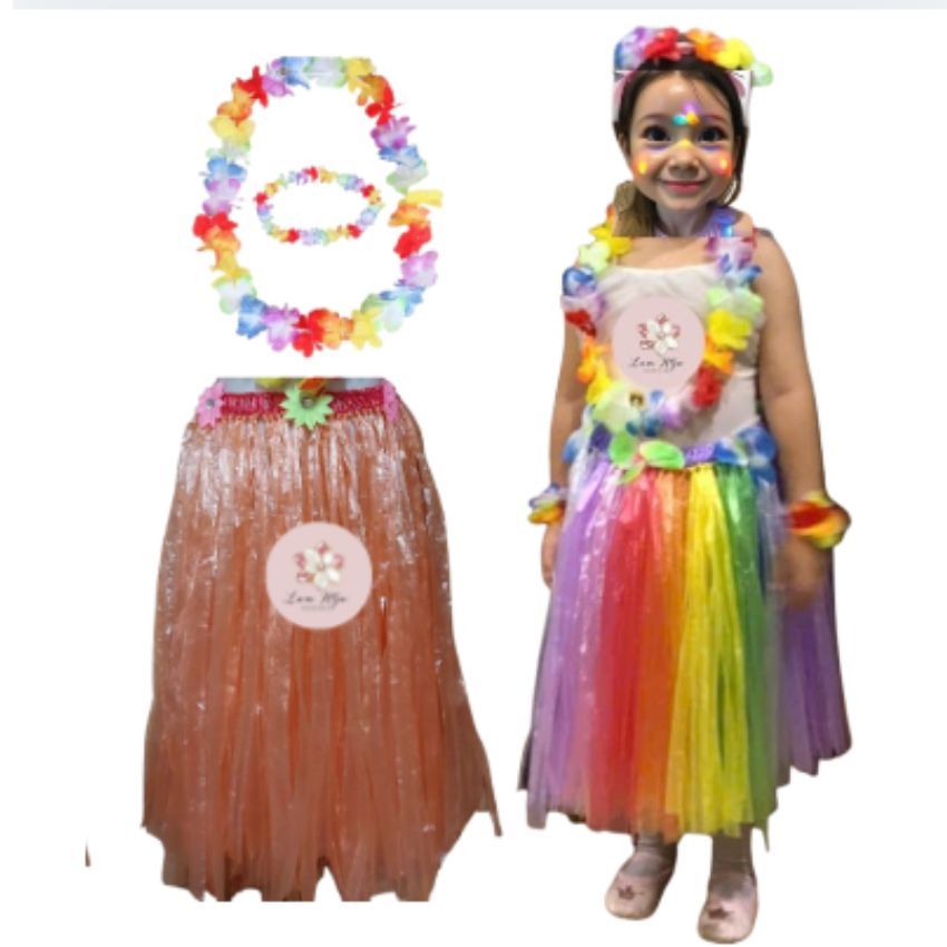 Váy Hawaii Cho Bé Gái - Trang Phục Biểu Diễn Hawaii - Váy Múa Tua Rua Dài 40cm Kèm Vòng Hoa Đầu Cổ Tay Cho Trẻ Em