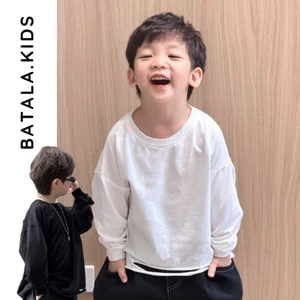 Áo thun dài tay thu đông cotton co giãn 4 chiều bé trai bé gái Batala Kids, ÁO THUN DÀI TRẮNG ĐEN CẮT XOẢ GẤU 2025