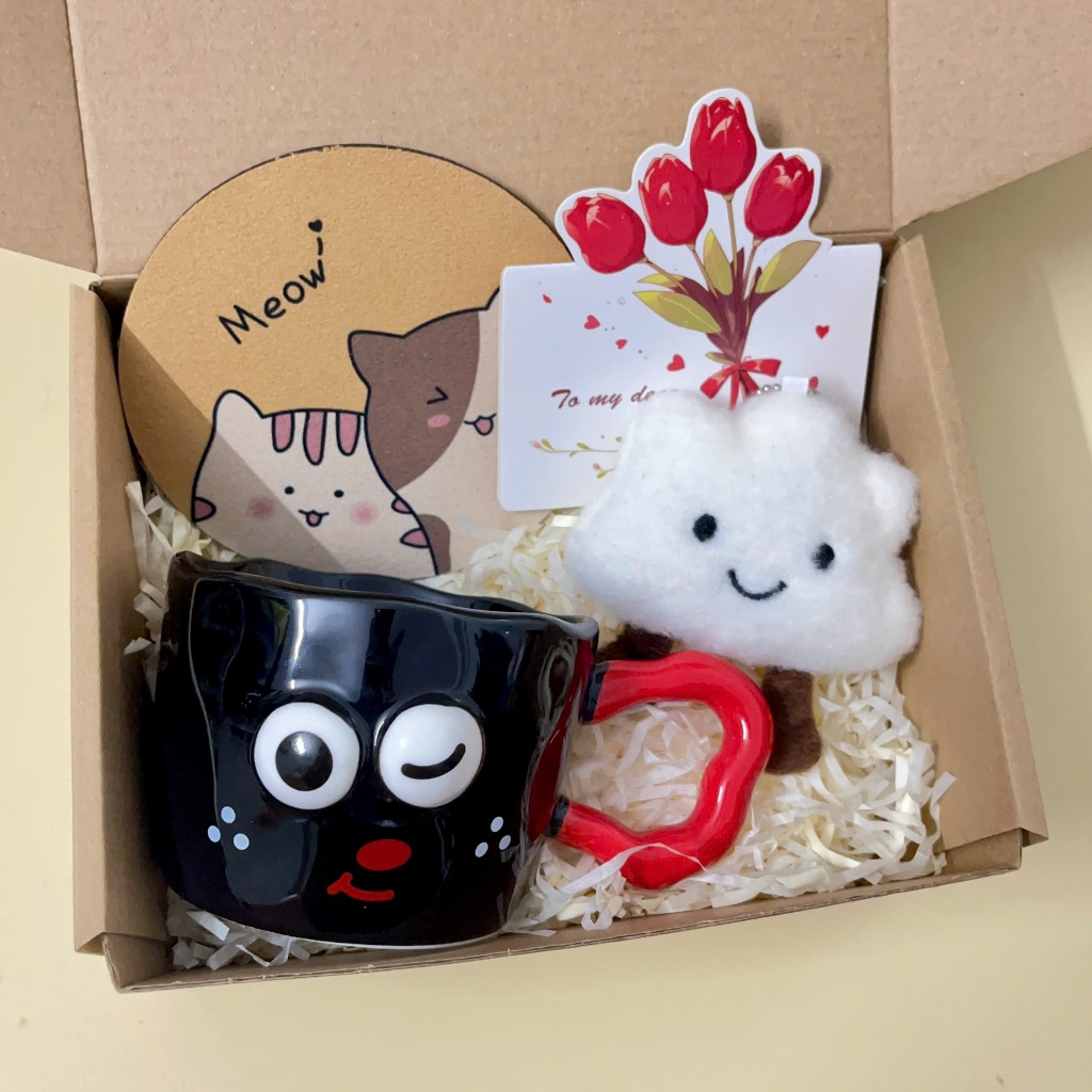 [Mới/Hỏa Tốc] Set quà tặng Cốc Sứ Bé Mắt Lồi 320ml Siêu cute kèm móc khóa, lót ly  tặng bạn bè, người thân