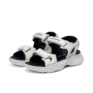 Sandal thể thao Nữ Biti's Hunter  HEW001700TRG (Trắng)